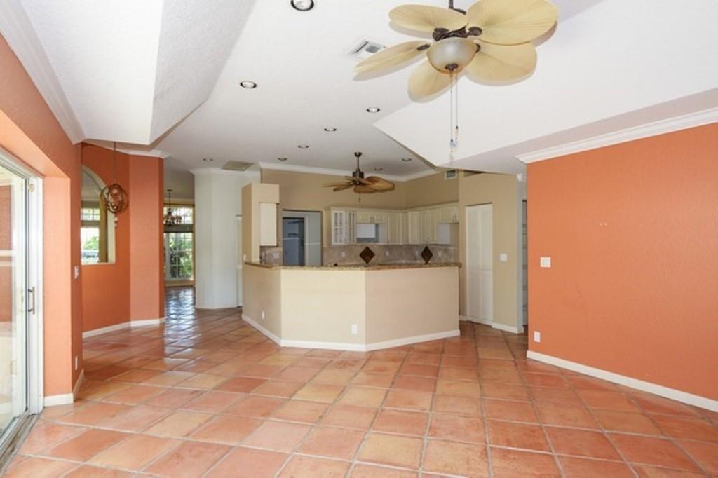 LAKE CHARLESTON PAR P AND U - Residential