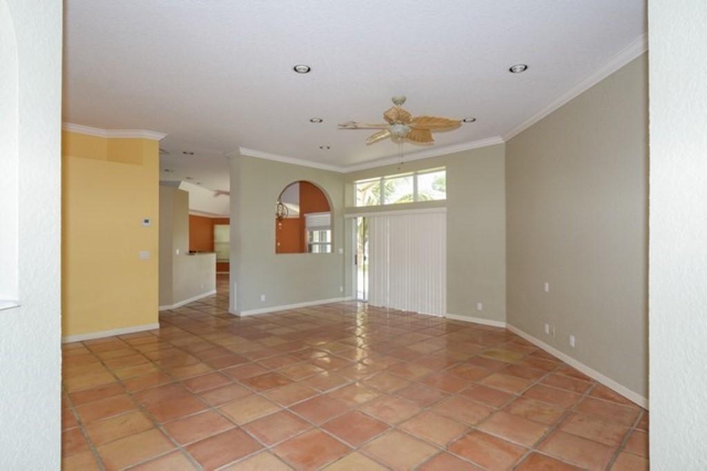 LAKE CHARLESTON PAR P AND U - Residential