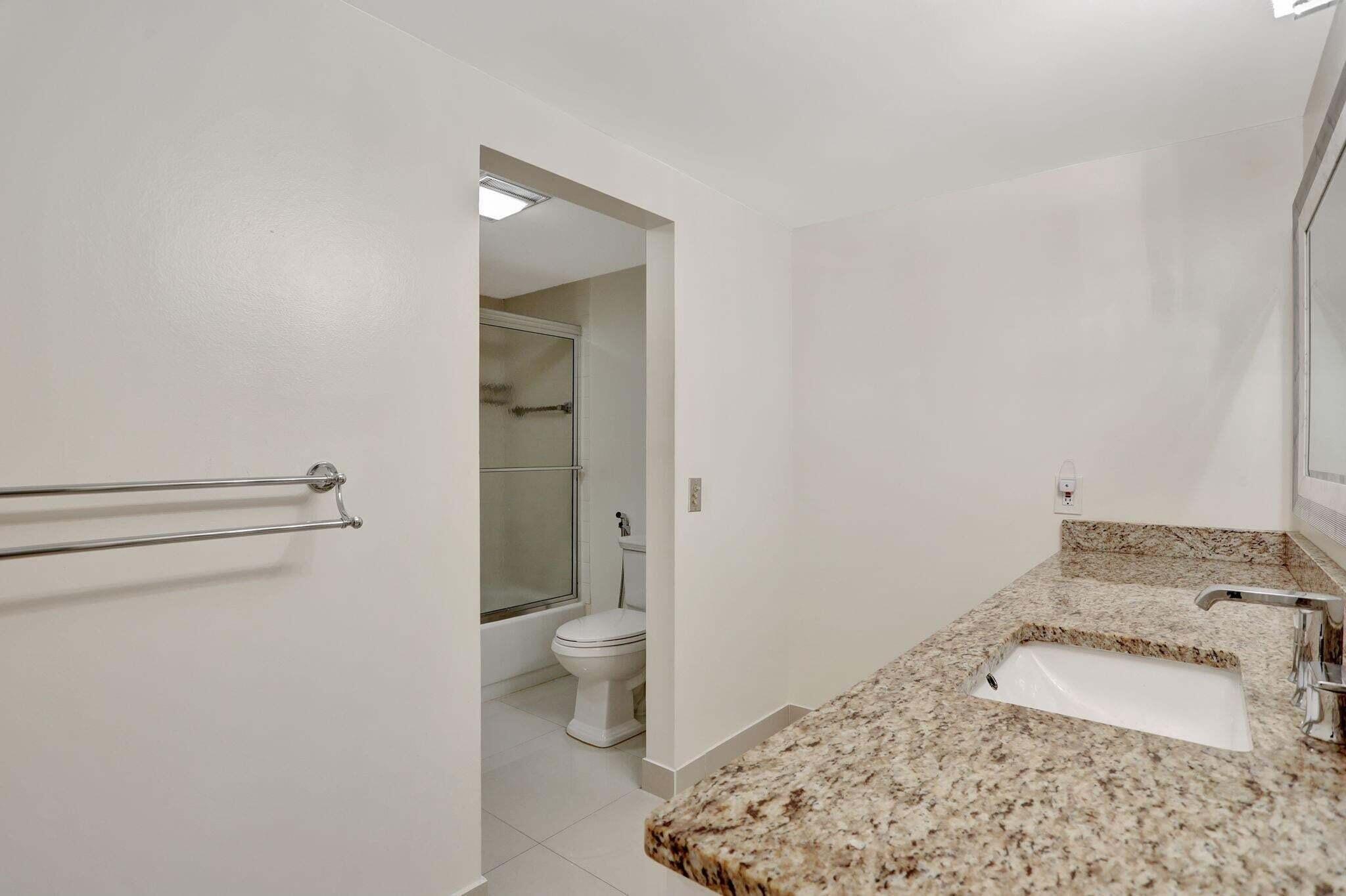 NASSAU VILLAGE WEST II CONDO - Residential