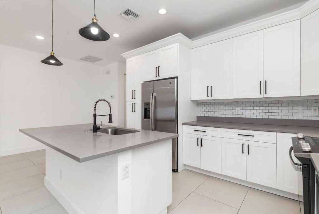 Photo of 6872 Australian Street, Jupiter, FL 33458 (MLS # R10994186)