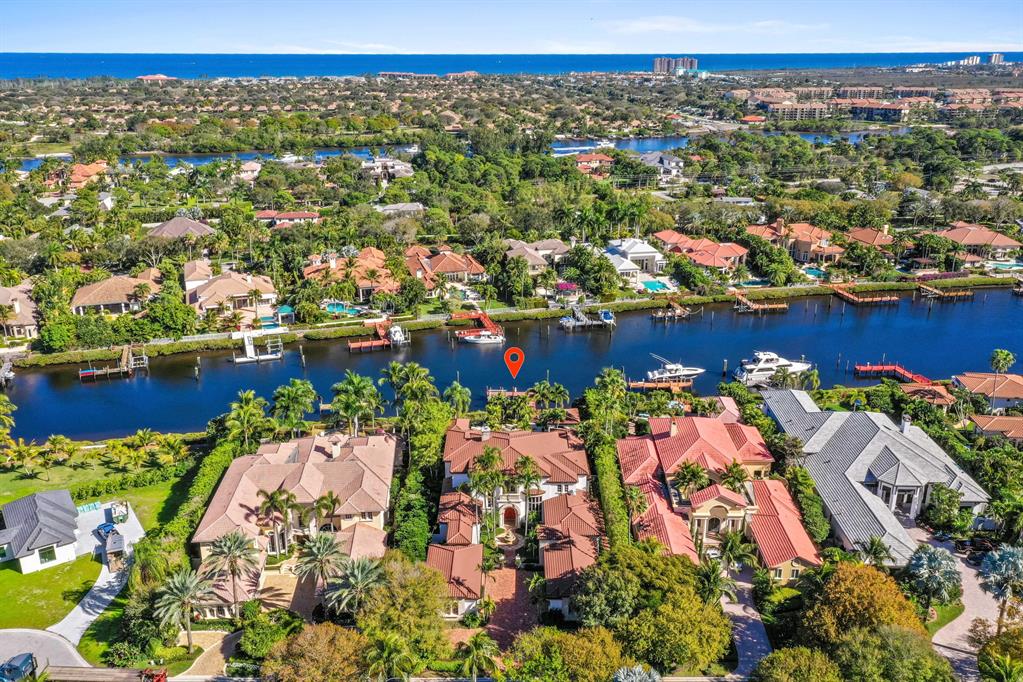 ADMIRALS COVE - Residential