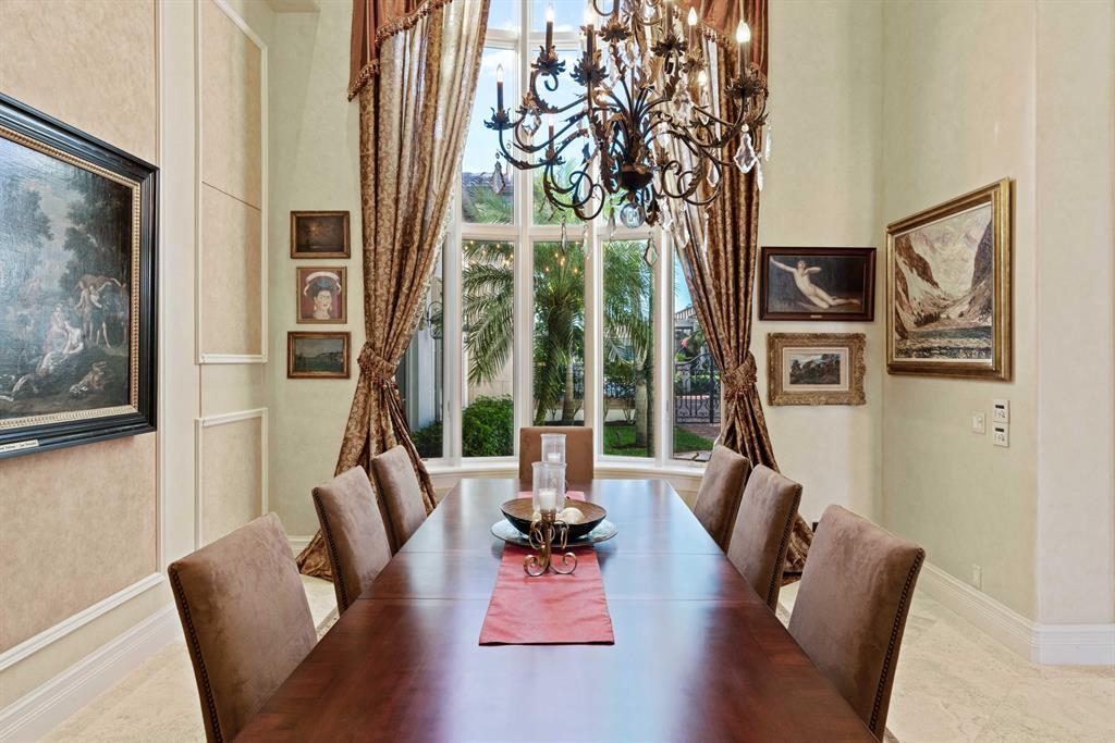 ADMIRALS COVE - Residential