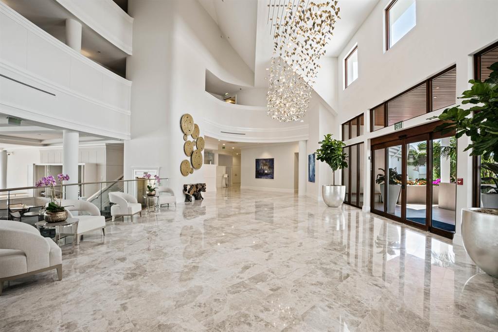 ADMIRALS COVE - Residential