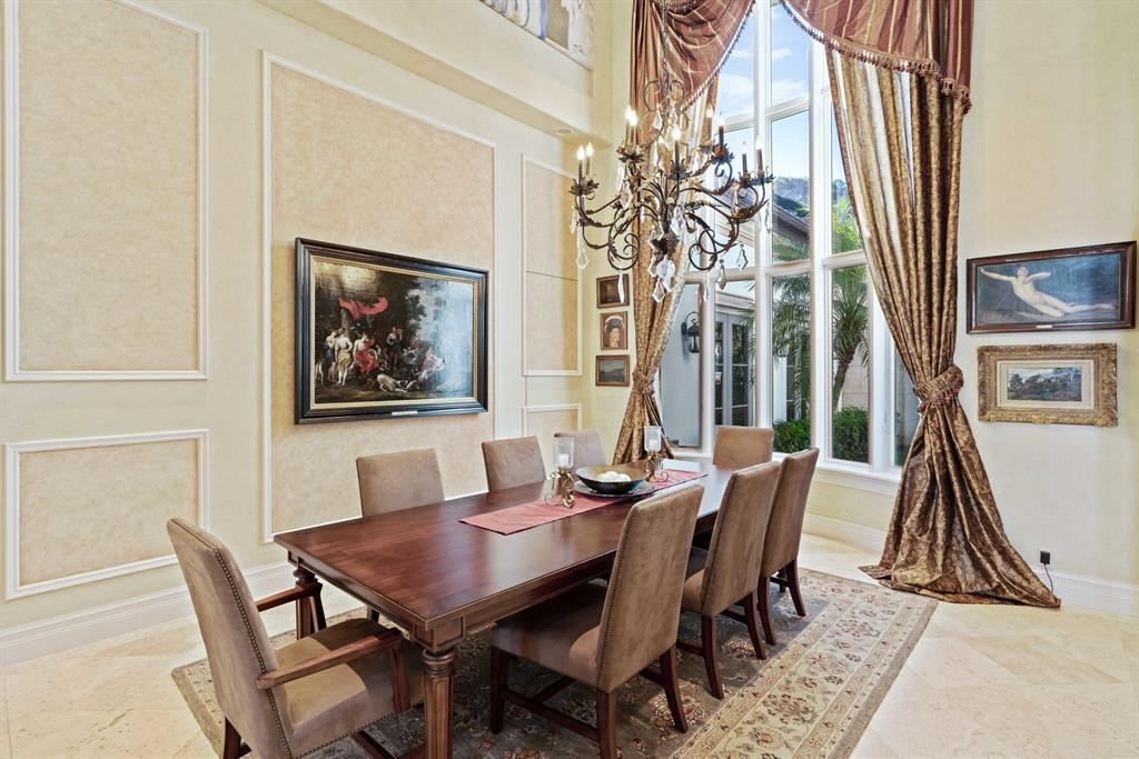 ADMIRALS COVE - Residential