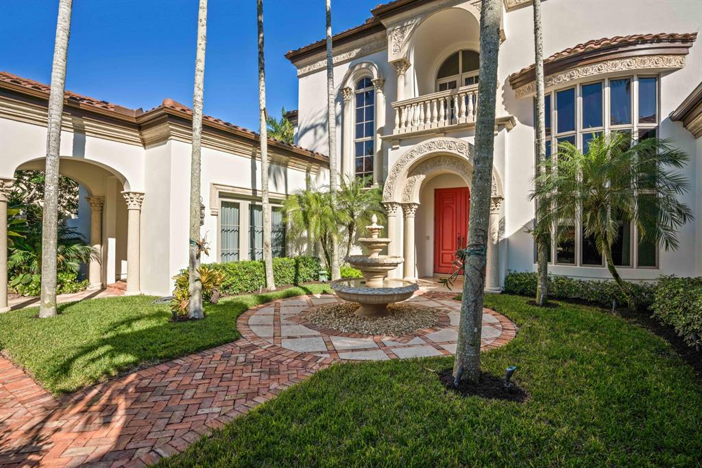 ADMIRALS COVE - Residential