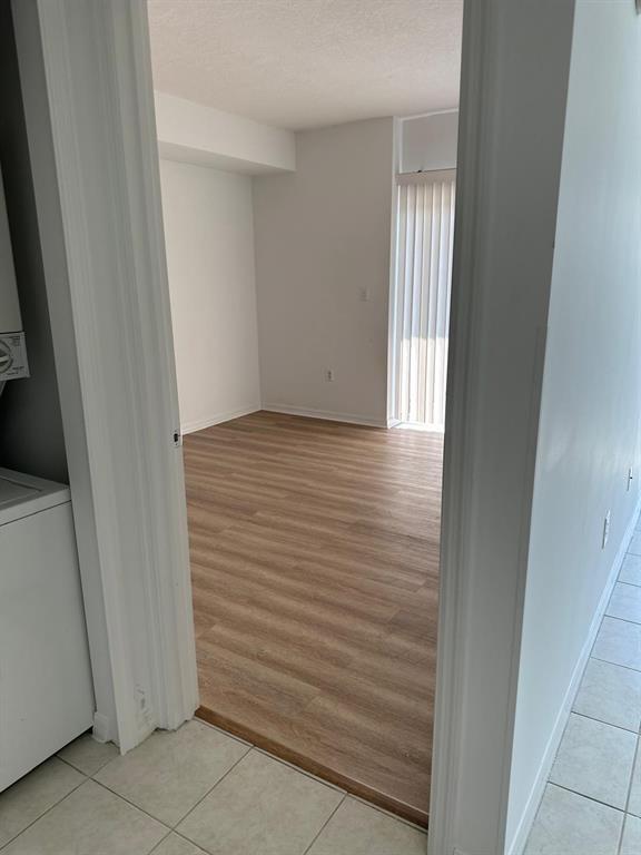 EMERALD PLAZA ON CORAL - Residential Lease