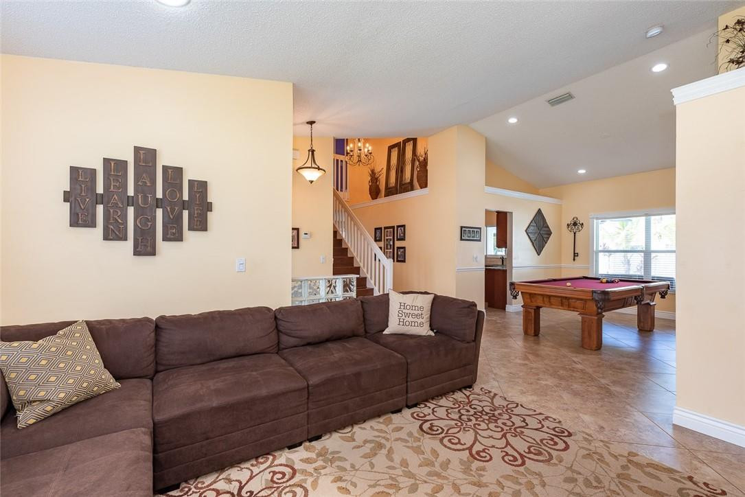 Rainbow Lakes Tr B Ph 02 - Residential