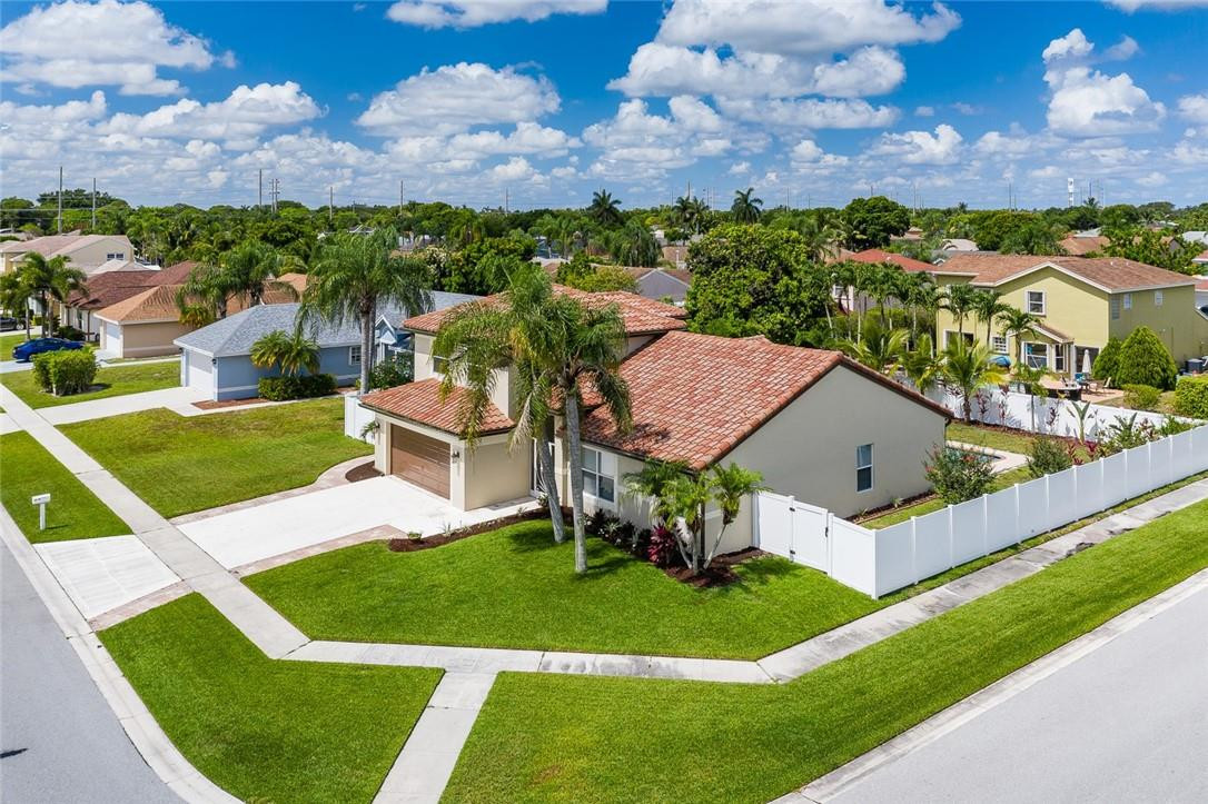 Rainbow Lakes Tr B Ph 02 - Residential