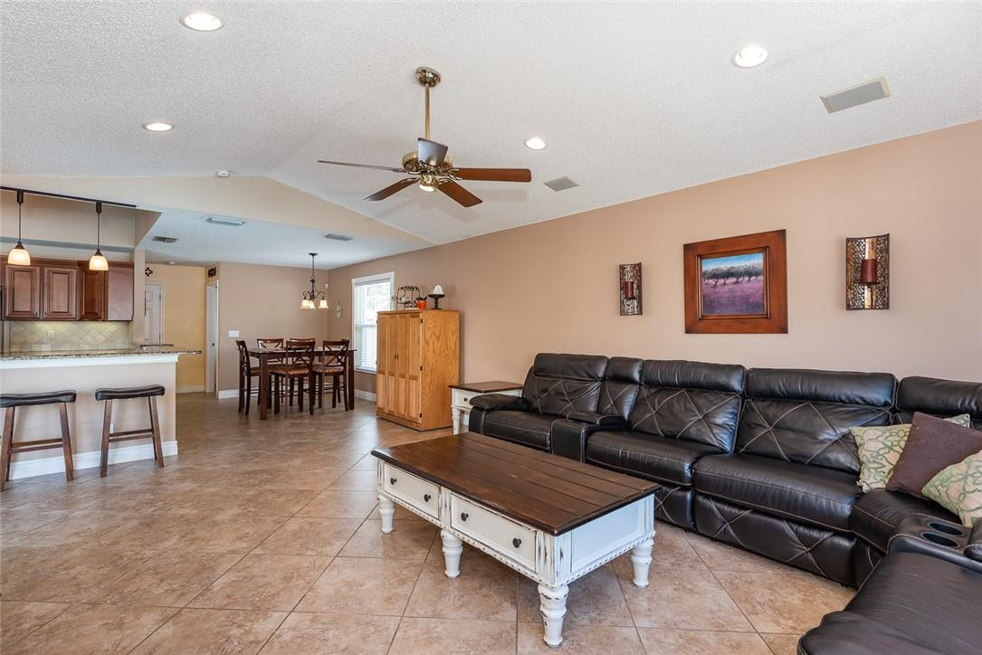 Rainbow Lakes Tr B Ph 02 - Residential