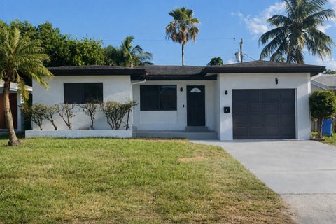 Photo of 80 NE 48TH Street, Oakland Park, FL 33334 (MLS # B26066450)