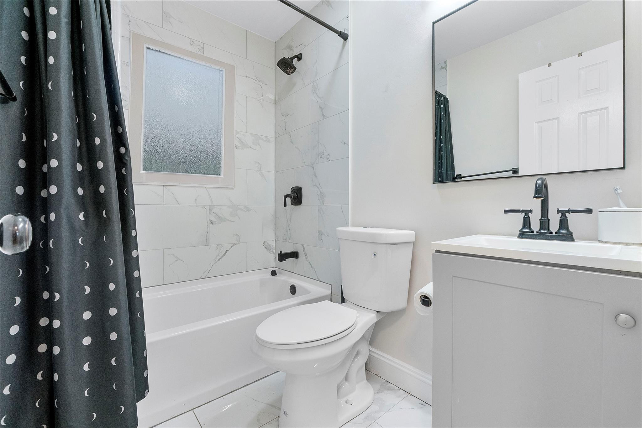 Coral Bay - Residential