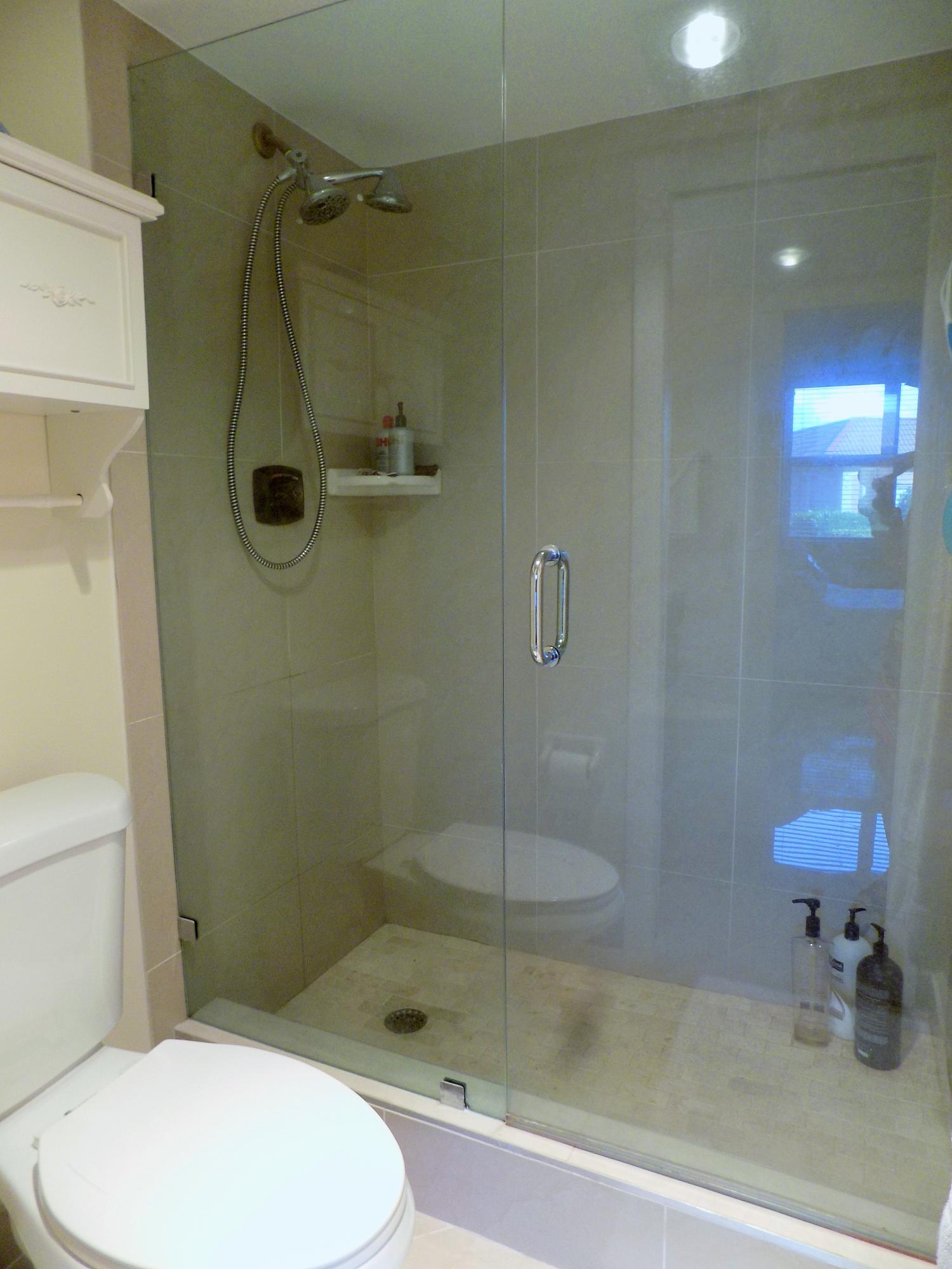 TROPIC BAY CONDOMINIUMS & MARINA - Residential