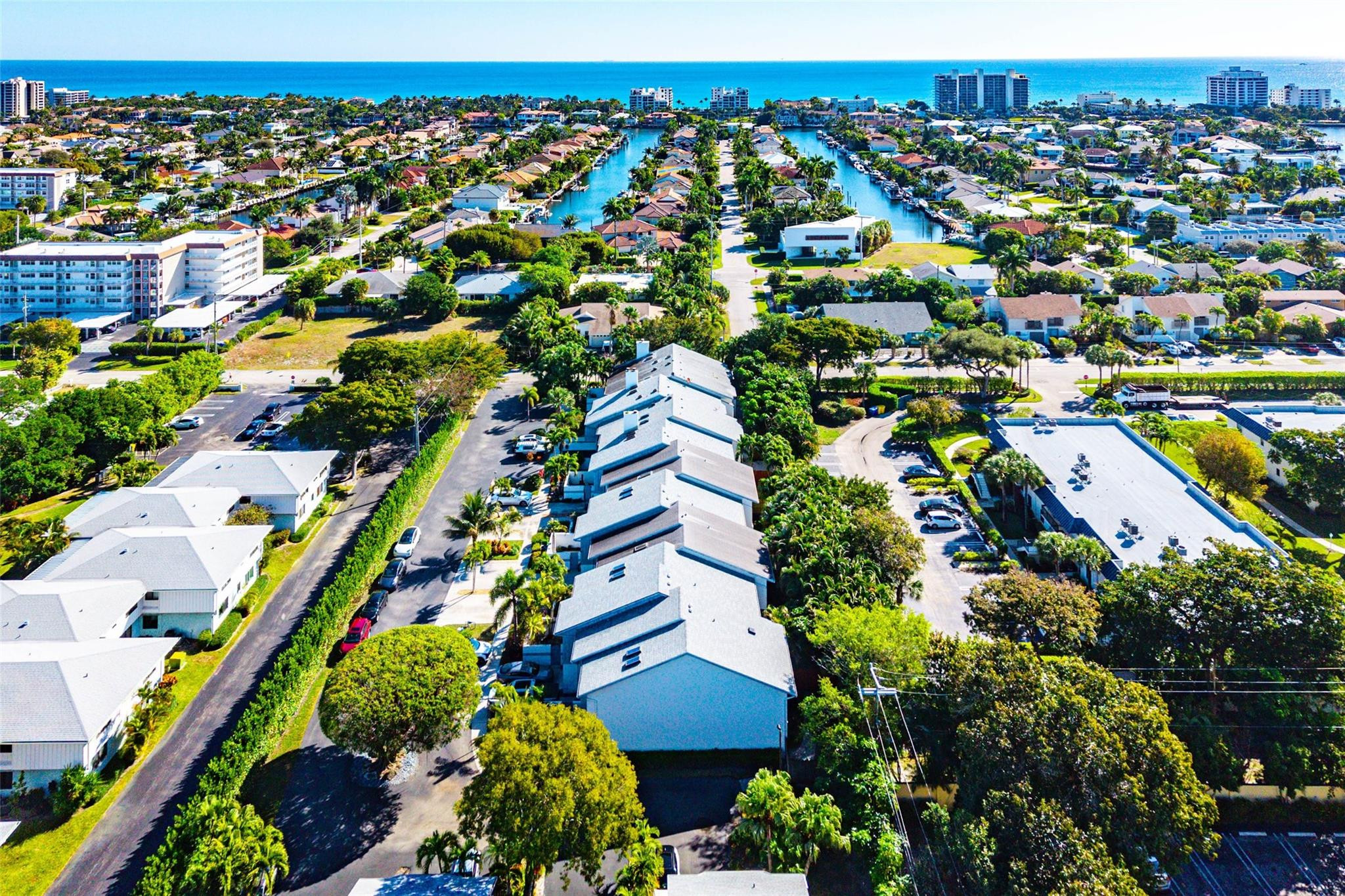 HARBOUR CLUB - Residential Lease