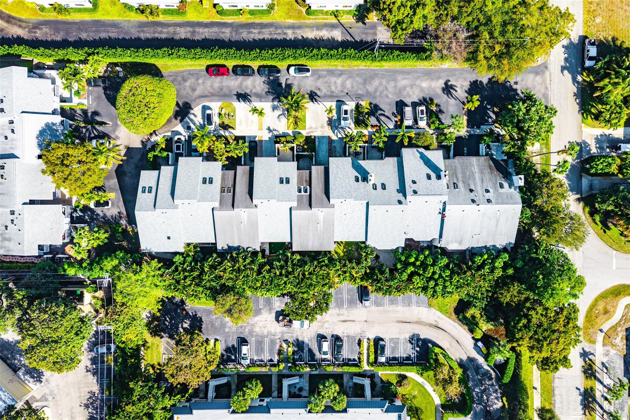 HARBOUR CLUB - Residential Lease
