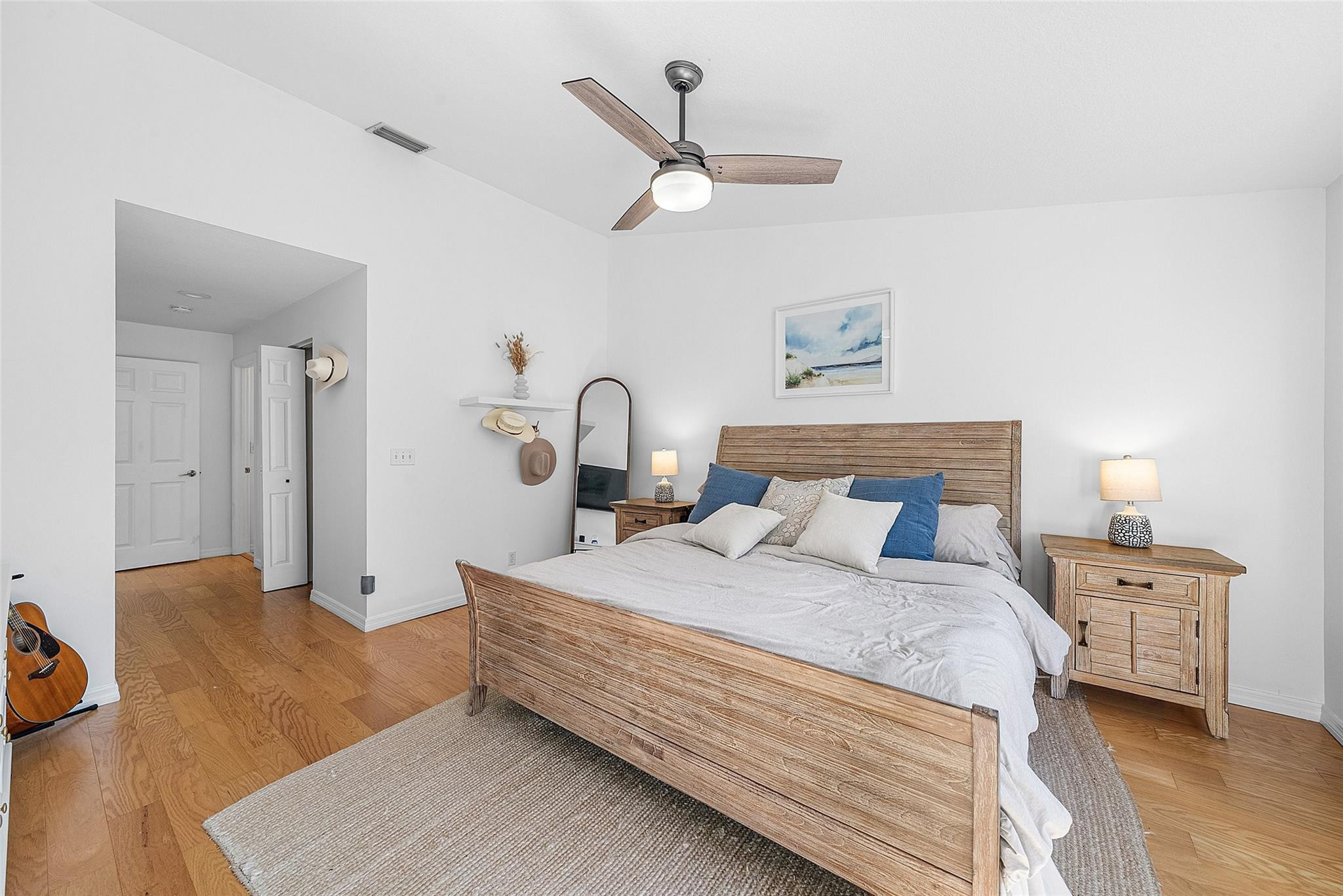 HARBOUR CLUB - Residential Lease