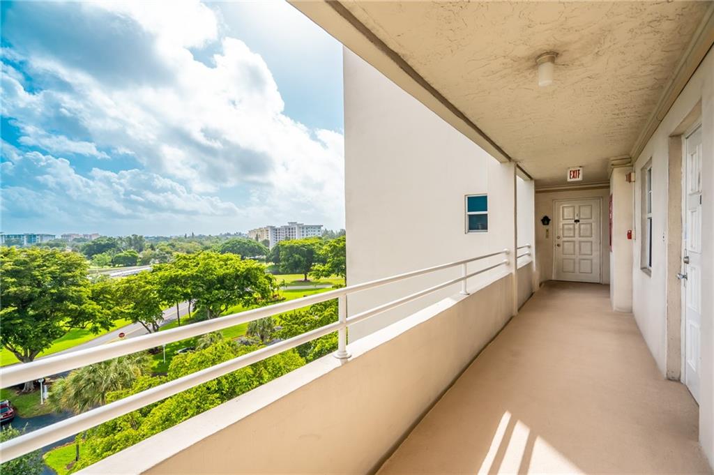 Palm Aire Country Club - Residential