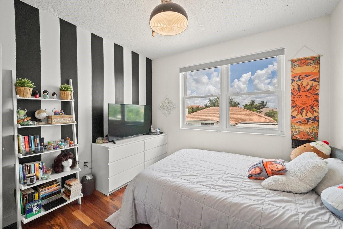 BIG SKY PLAT 158-11 B POR - Residential
