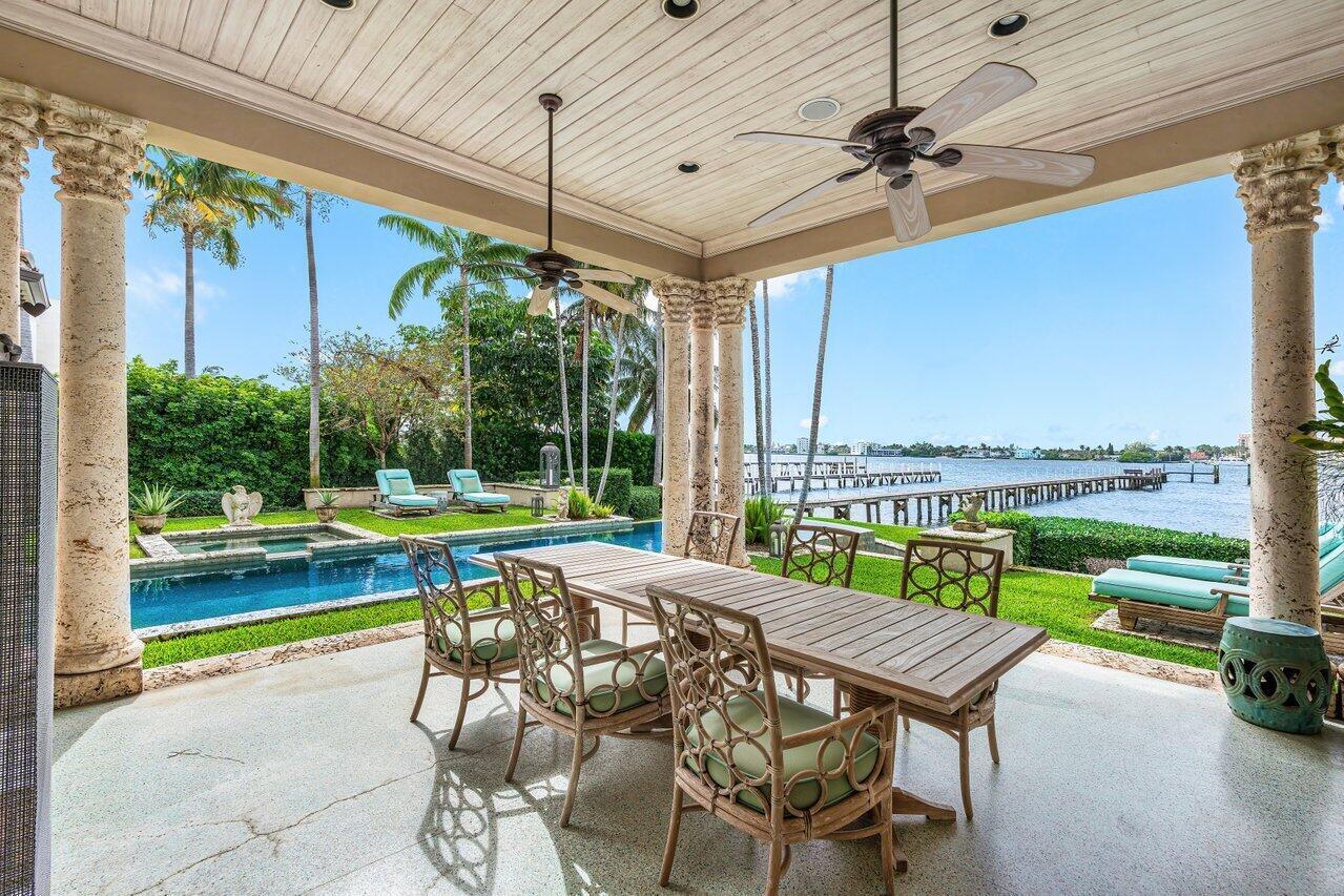 LAKE SHORES LANTANA - Residential