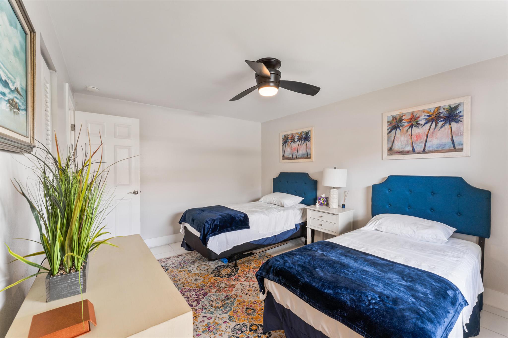 SHORE SIDE COND DECL FILE - Residential