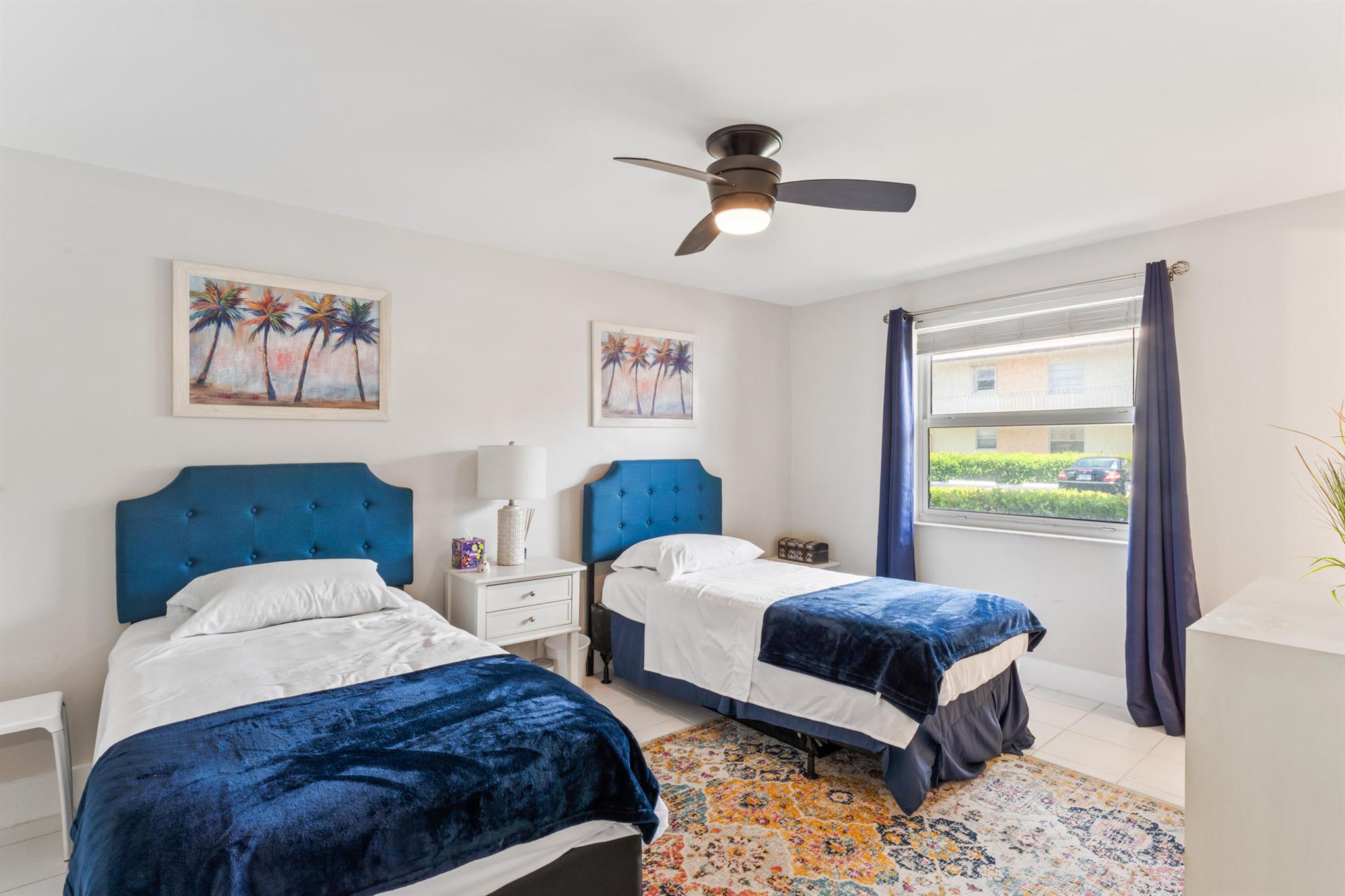 SHORE SIDE COND DECL FILE - Residential