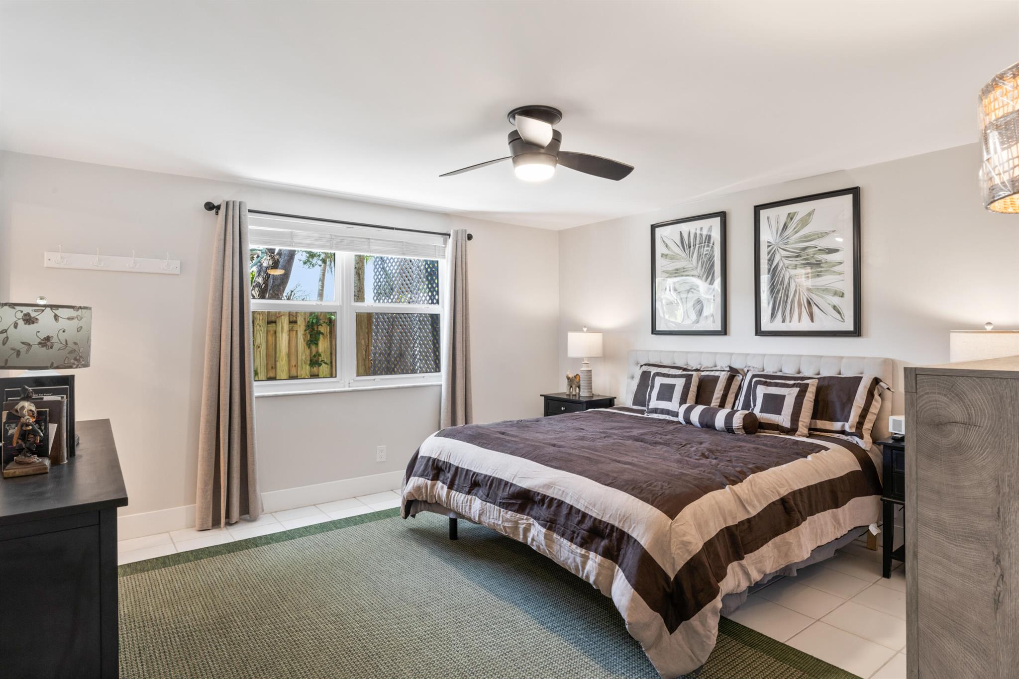 SHORE SIDE COND DECL FILE - Residential