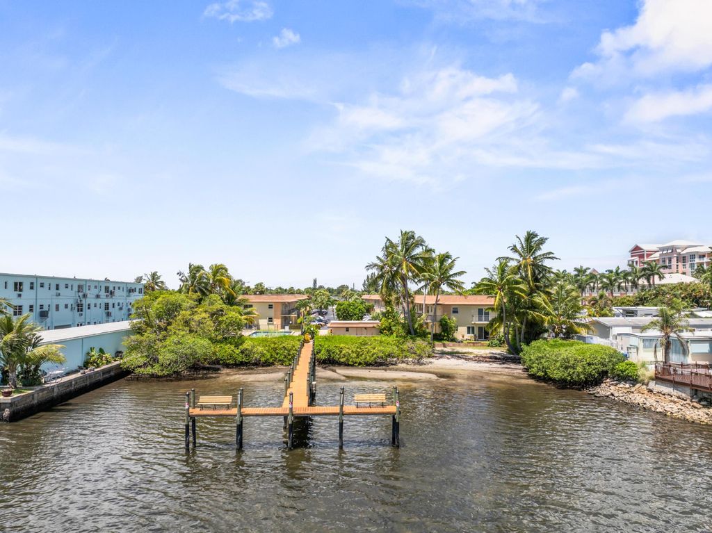 Photo of 720 N Dixie Highway #303, Lantana, FL 33462 (MLS # R11121048)