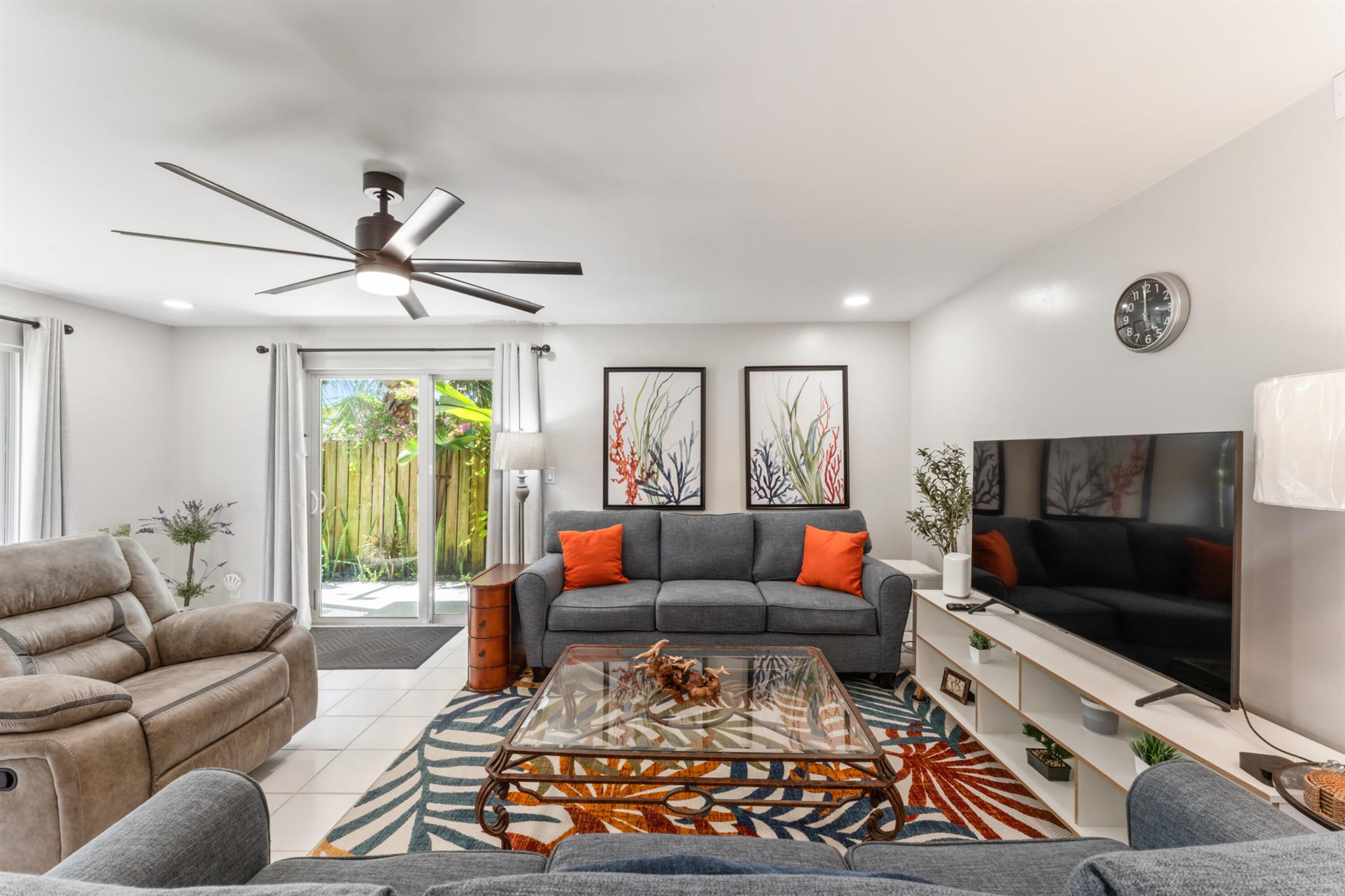 SHORE SIDE COND DECL FILE - Residential