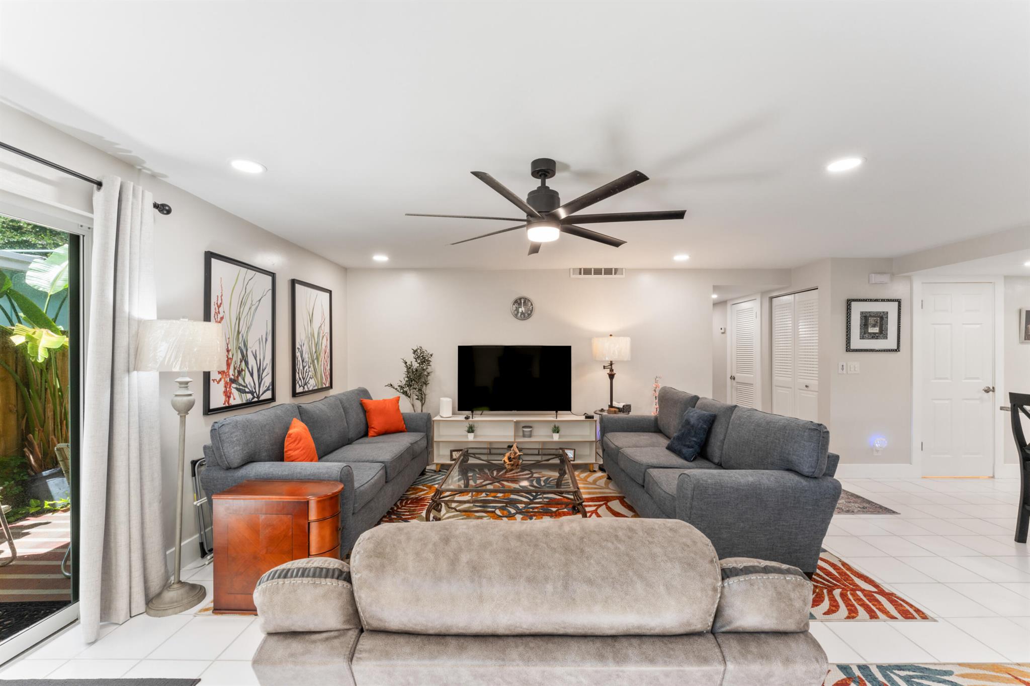 SHORE SIDE COND DECL FILE - Residential