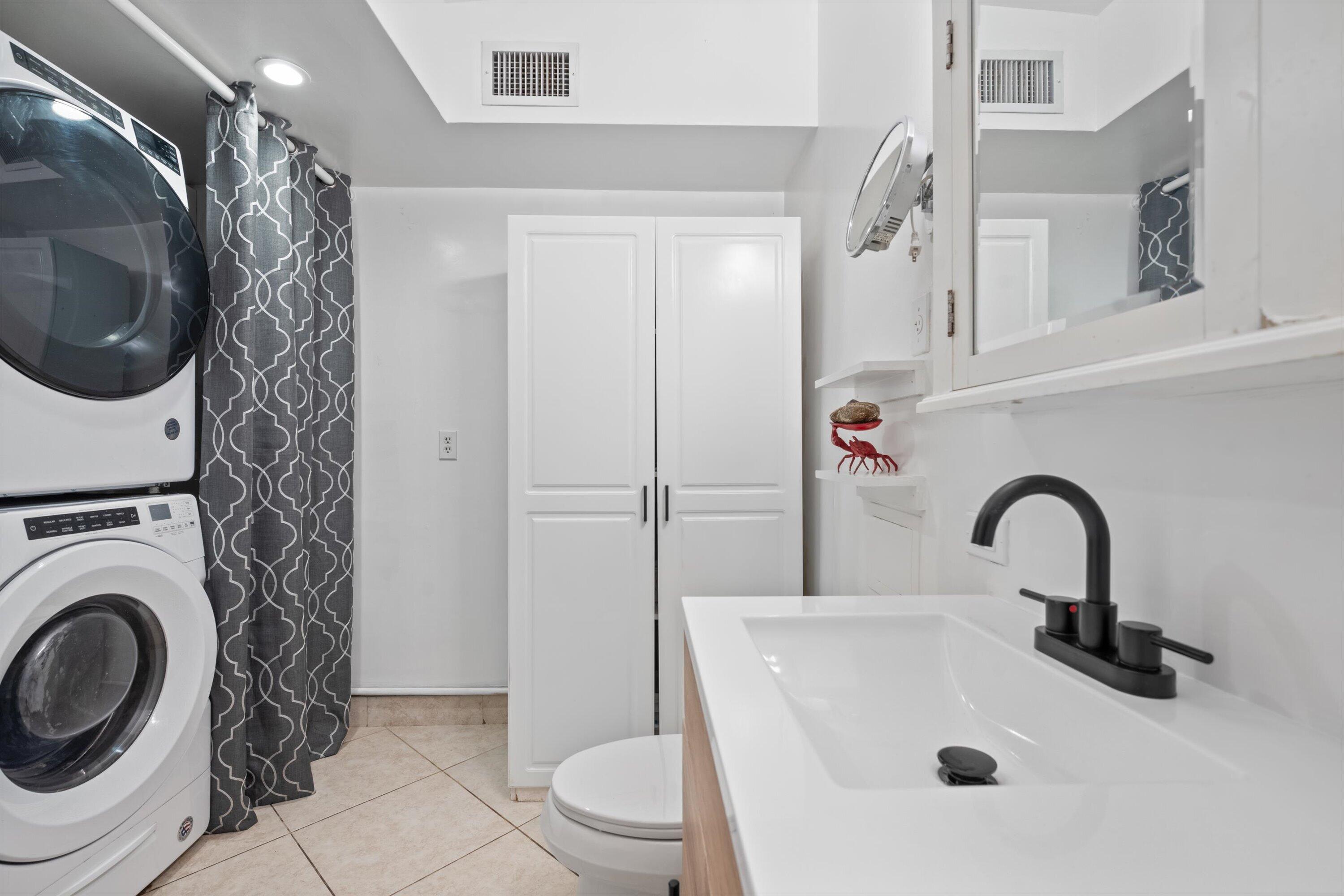 FOREST HILL VILLAGE 2 - Residential
