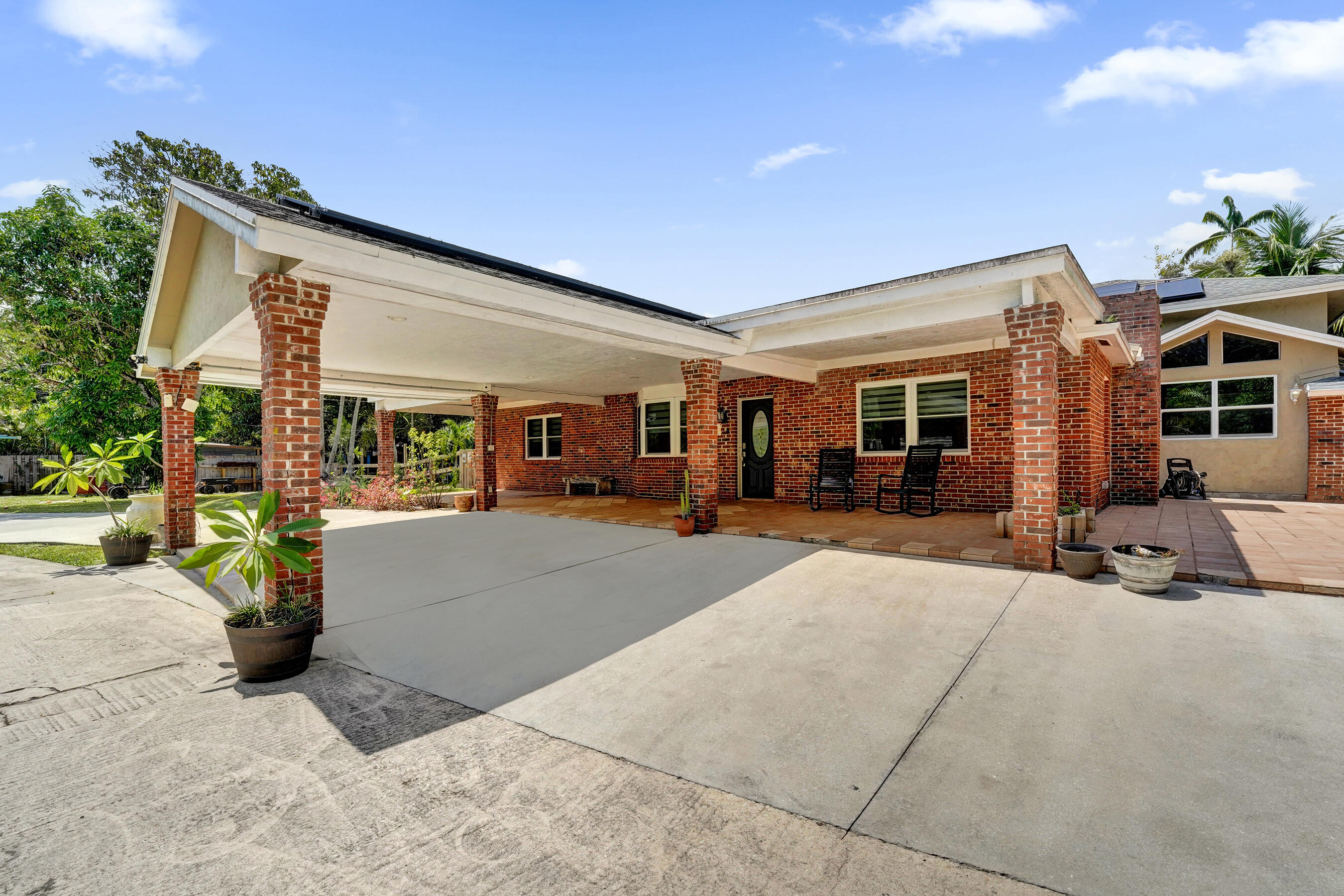 10951 SW 58th Court