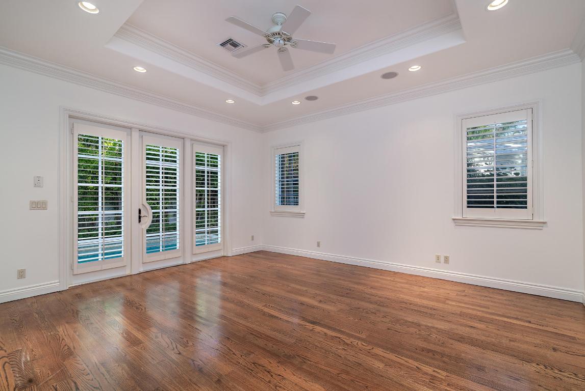 EL ENCANTO - Residential