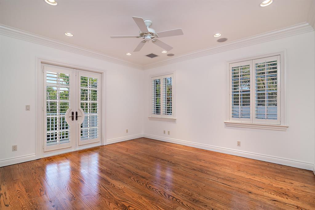 EL ENCANTO - Residential