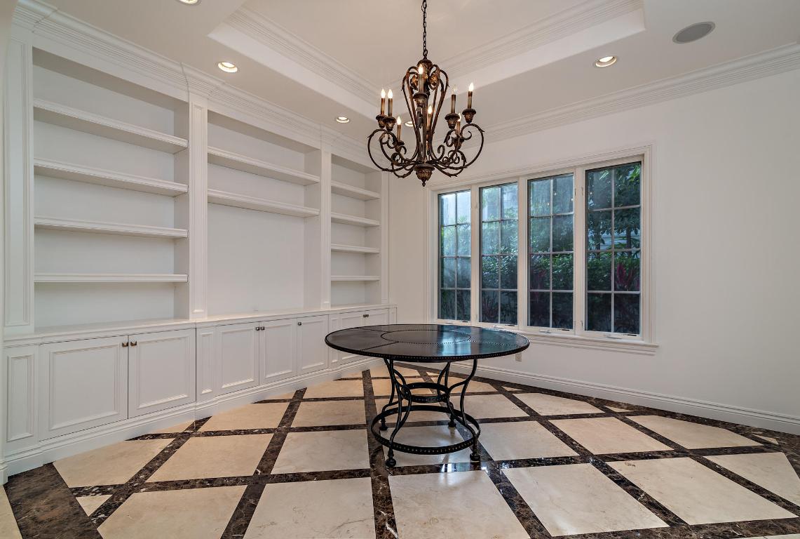 EL ENCANTO - Residential