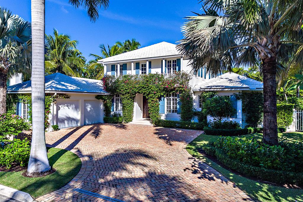 EL ENCANTO - Residential