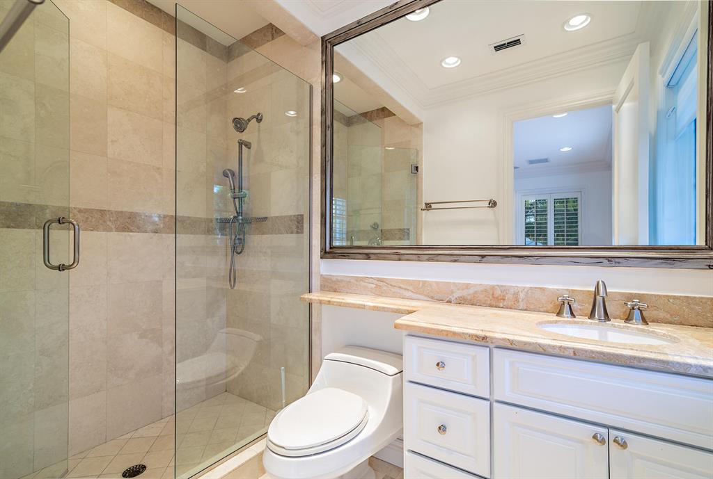 EL ENCANTO - Residential