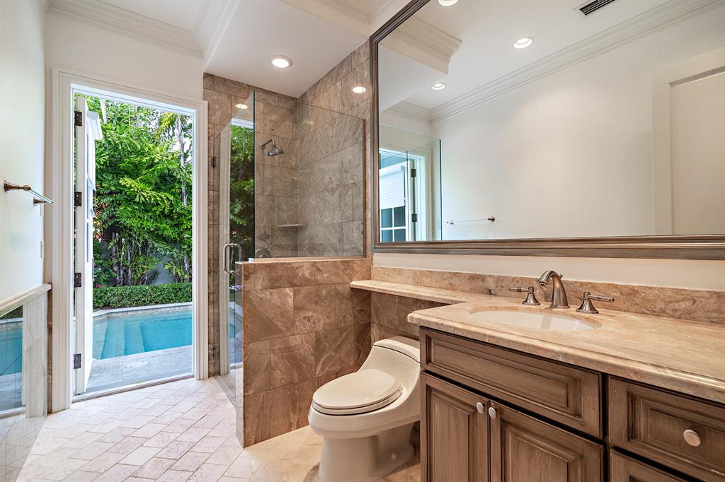 EL ENCANTO - Residential