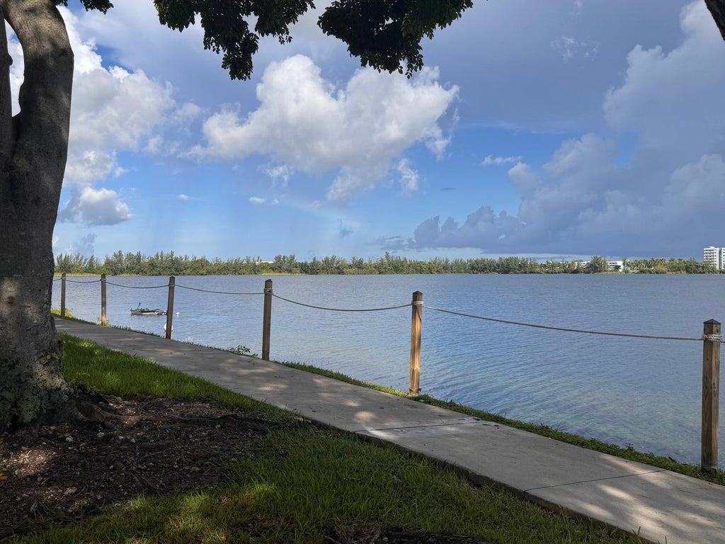 Photo of 115 Lake Emerald Drive #410, Oakland Park, FL 33309 (MLS # B26076520)