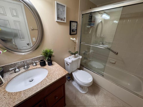 Tiny photo for 115 Lake Emerald Drive #410, Oakland Park, FL 33309 (MLS # B26076520)