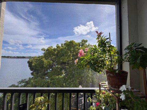 Tiny photo for 115 Lake Emerald Drive #410, Oakland Park, FL 33309 (MLS # B26076520)