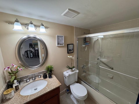 Tiny photo for 115 Lake Emerald Drive #410, Oakland Park, FL 33309 (MLS # B26076520)