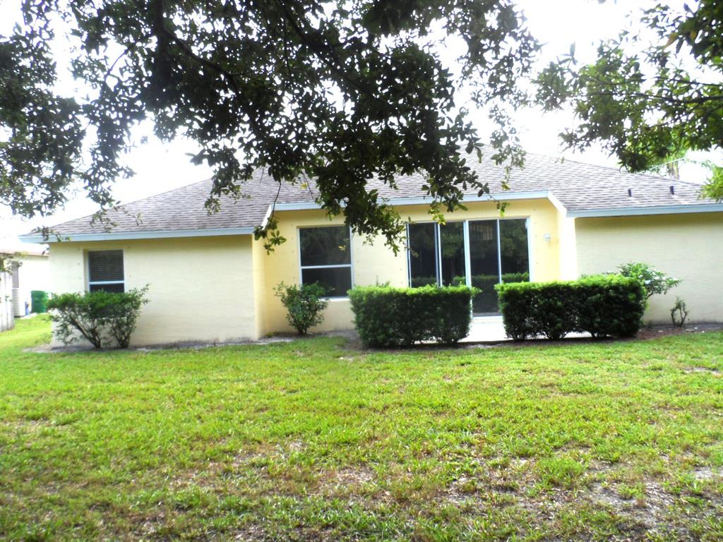 PORT ST LUCIE SECTION 30 - Residential