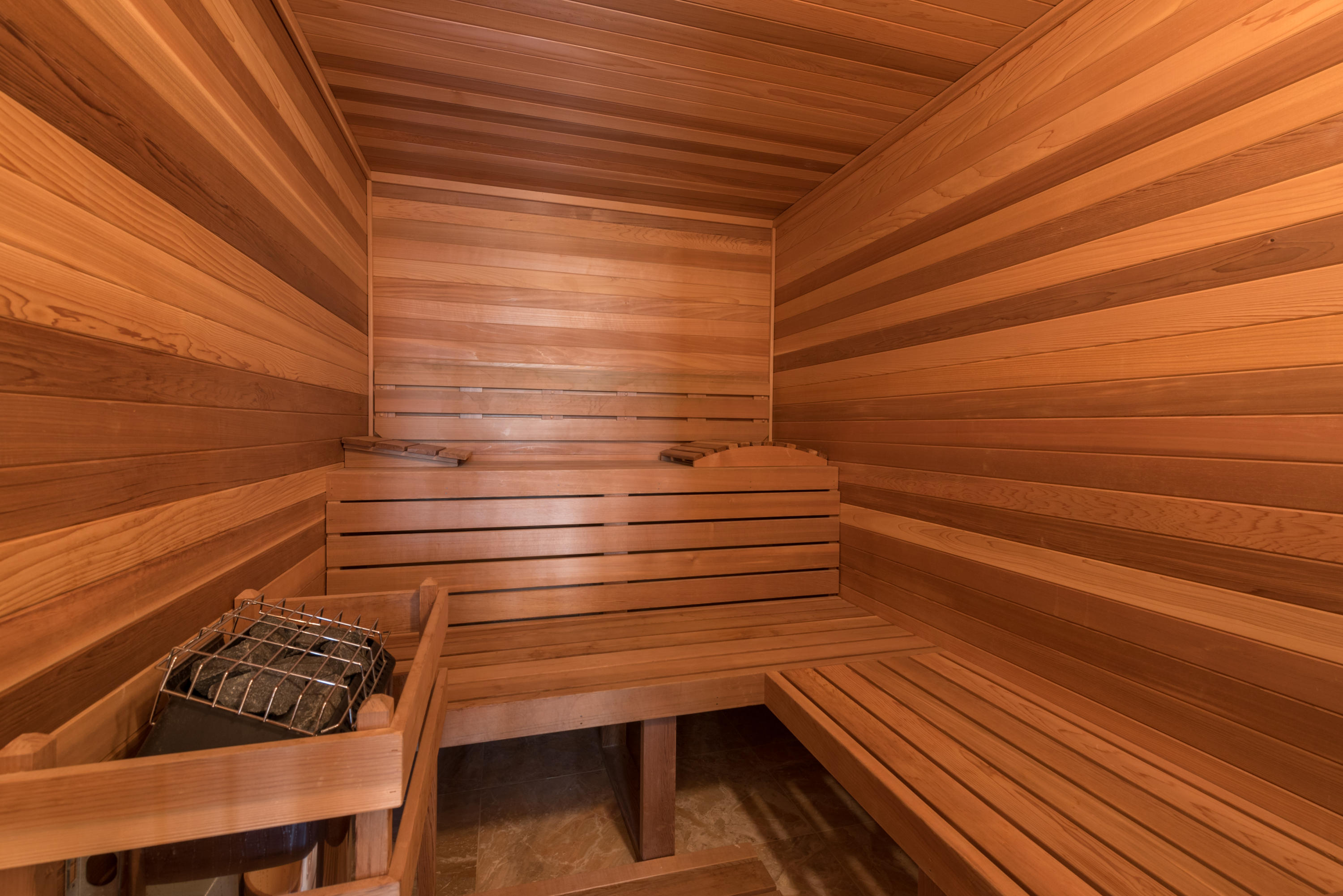 THE BEARS CLUB - Residential