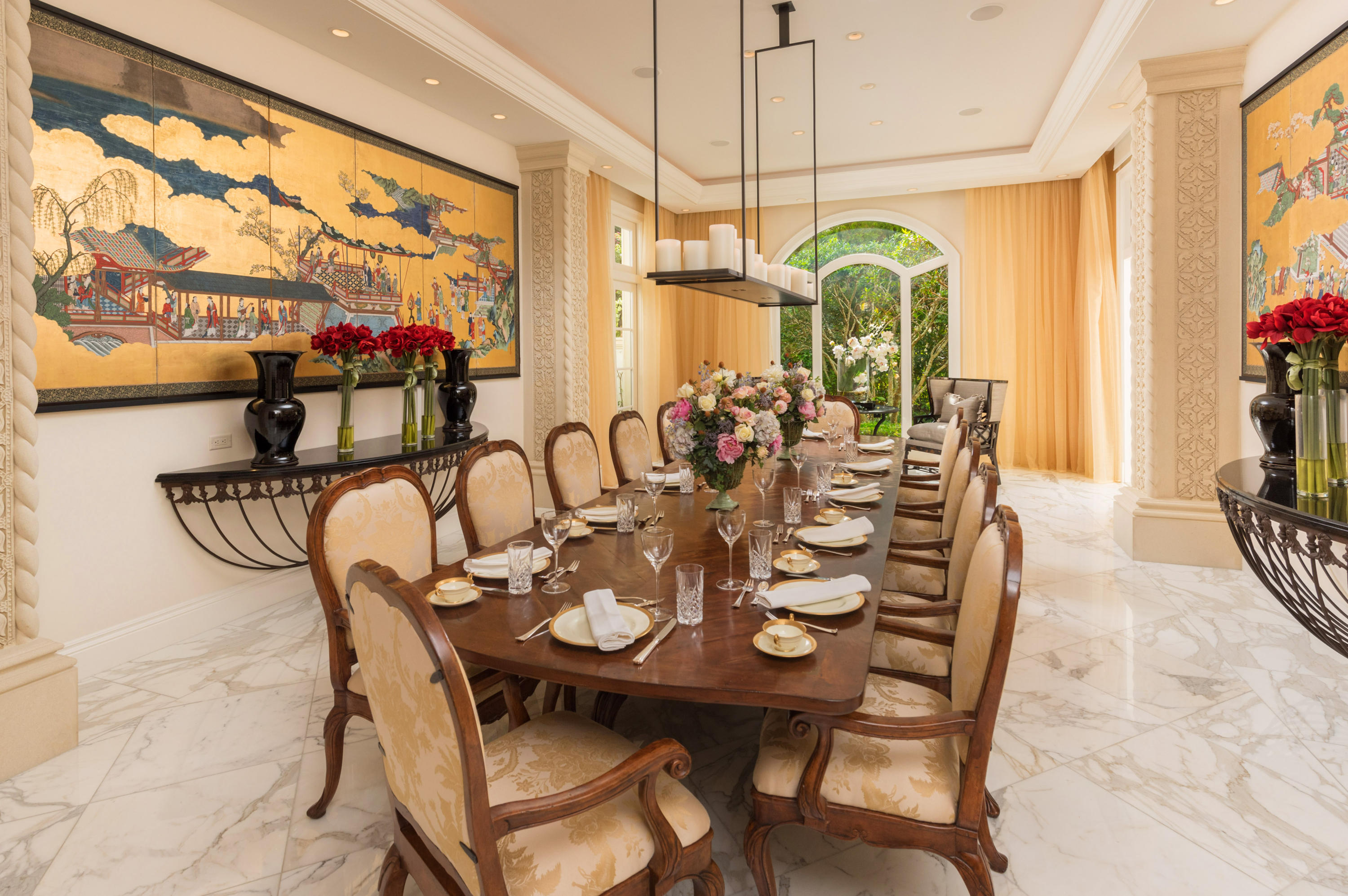 THE BEARS CLUB - Residential