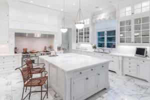 THE BEARS CLUB - Residential