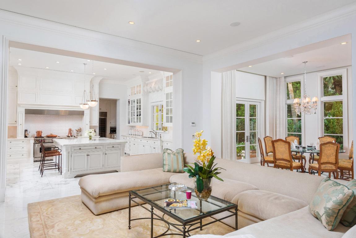 THE BEARS CLUB - Residential