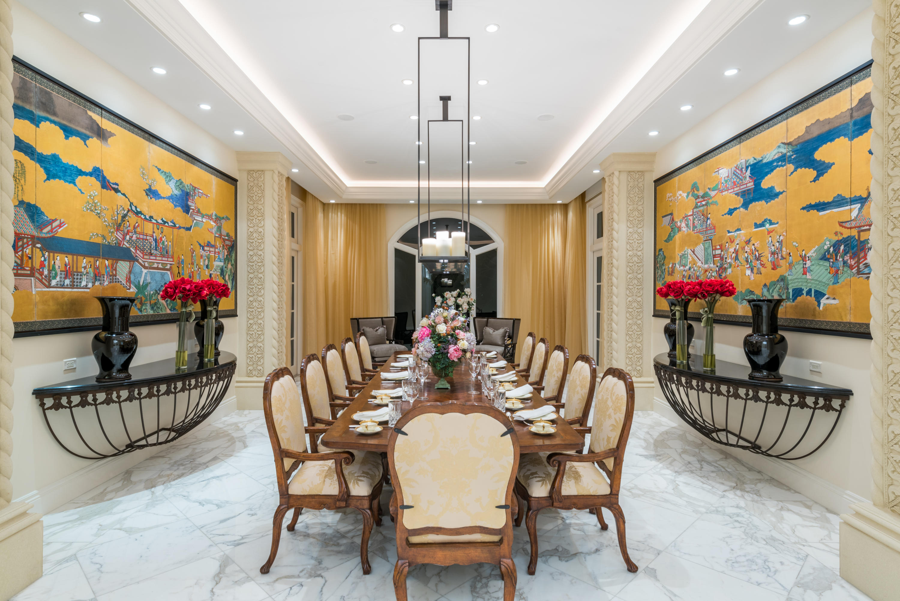 THE BEARS CLUB - Residential