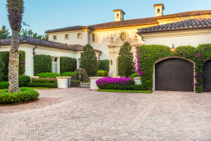 THE BEARS CLUB - Residential