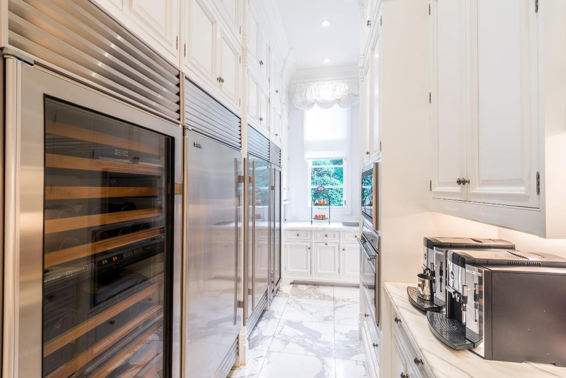 THE BEARS CLUB - Residential