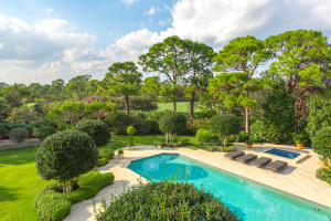 THE BEARS CLUB - Residential