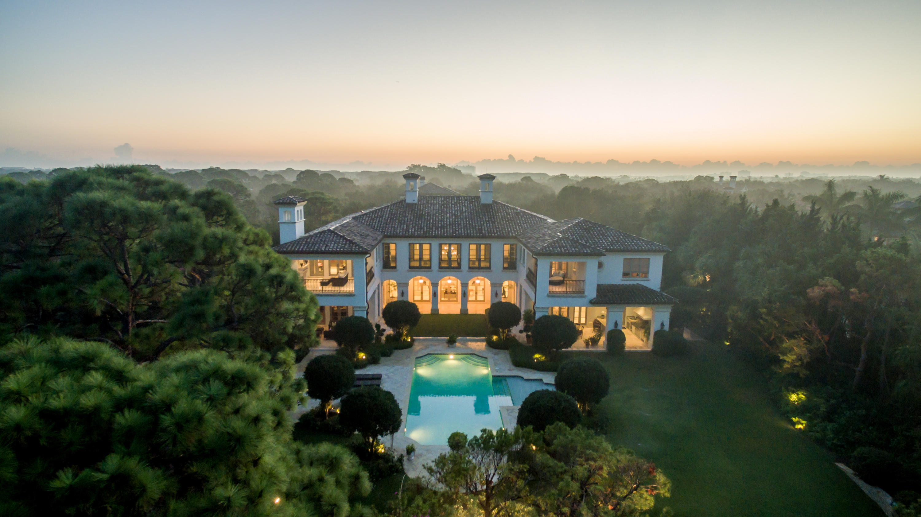 THE BEARS CLUB - Residential